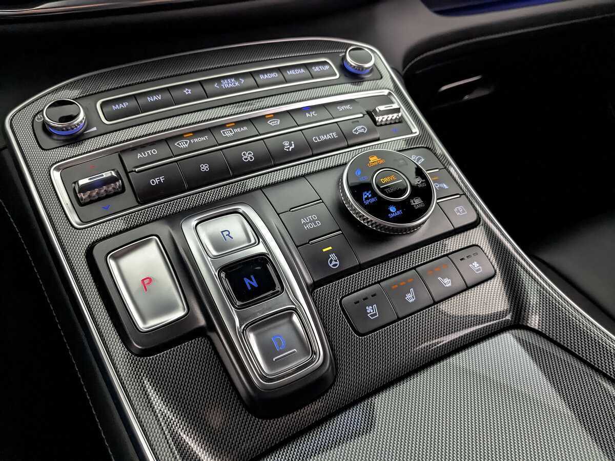 Купить Hyundai Santa Fe, 2022, 12 438 км, фото №16