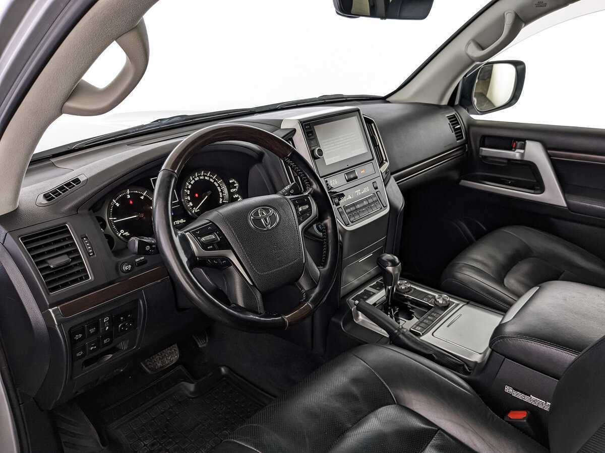 Купить Toyota Land Cruiser, 2018, 317 947 км, фото №11