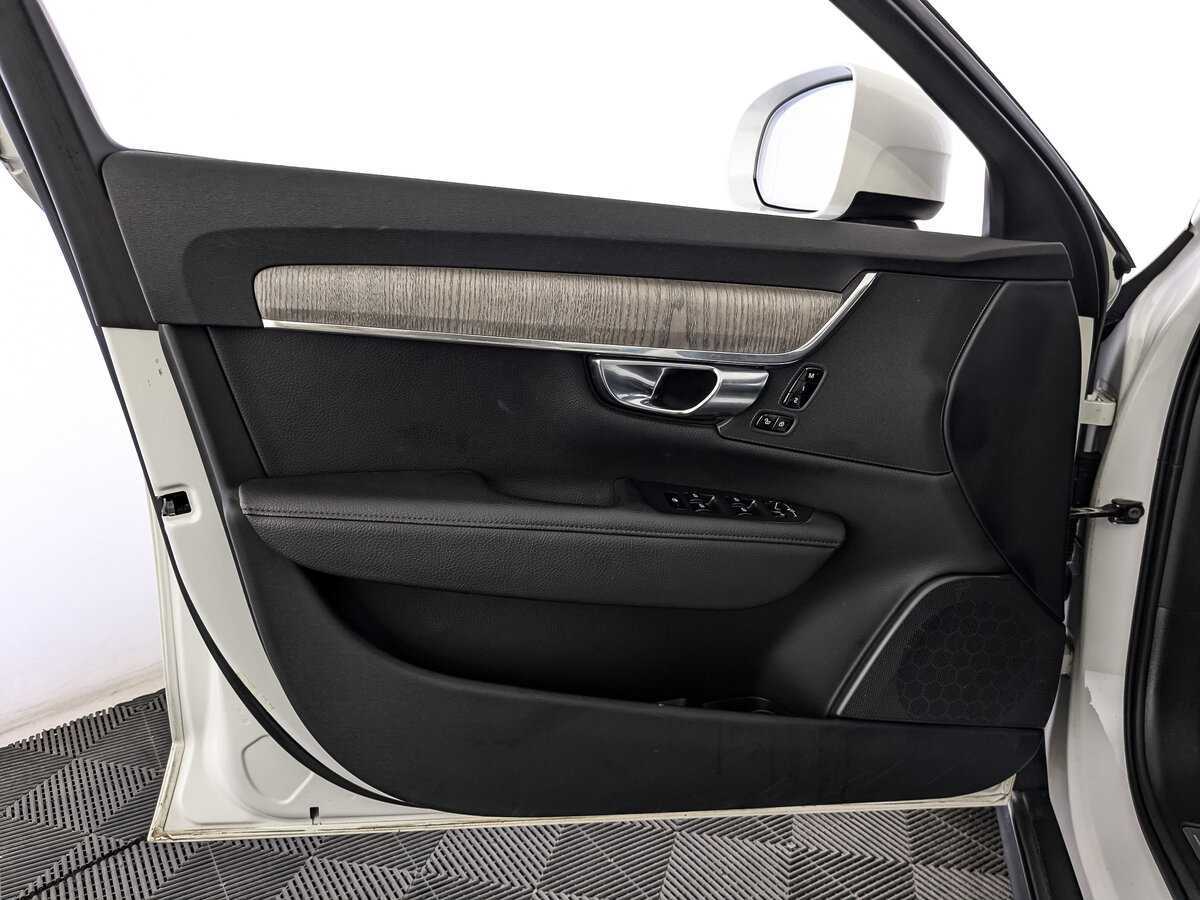 Купить Volvo V90 Cross Country, 2021, 82 423 км, фото №15
