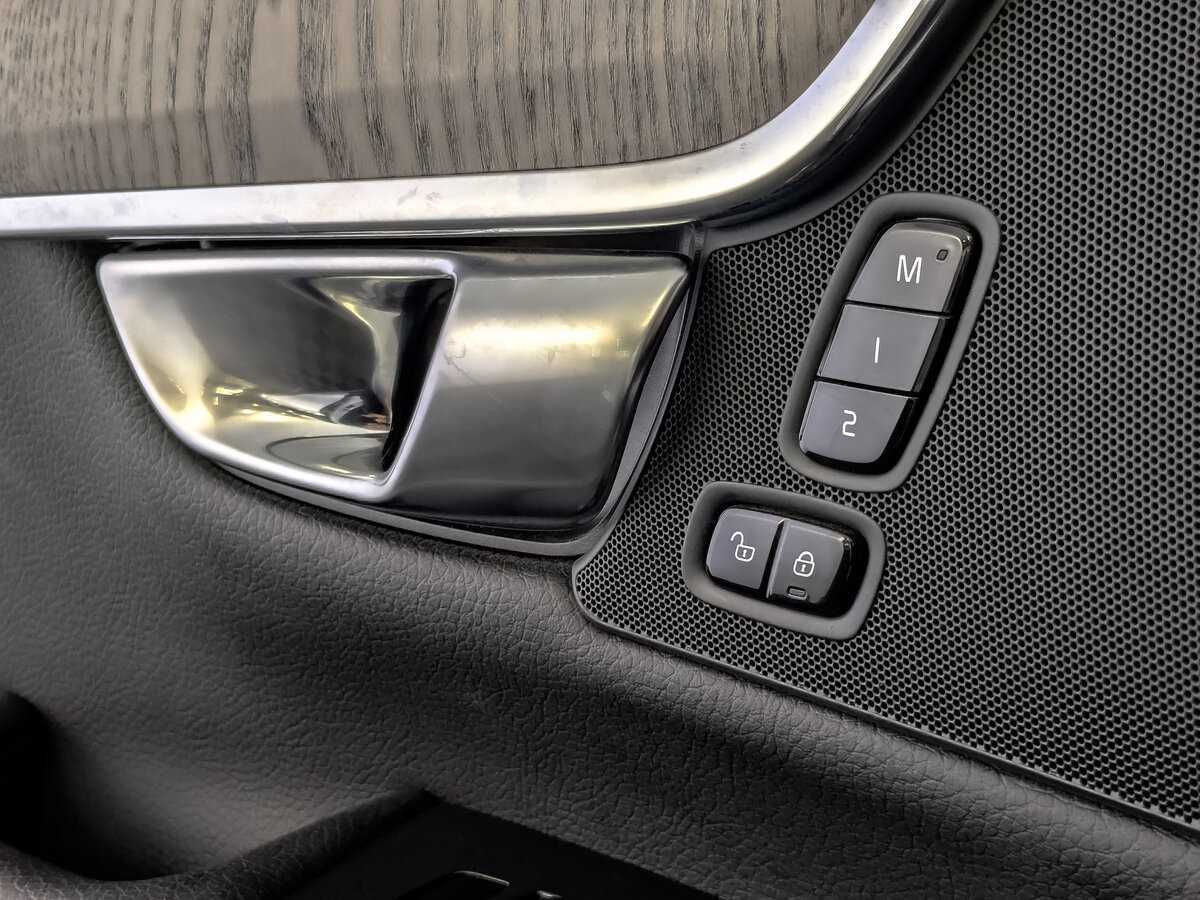 Купить Volvo V90 Cross Country, 2021, 82 423 км, фото №23