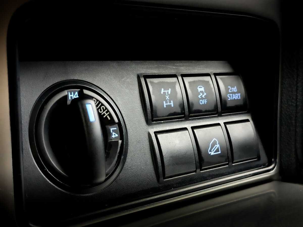 Купить Toyota Land Cruiser Prado, 2019, 88 310 км, фото №24