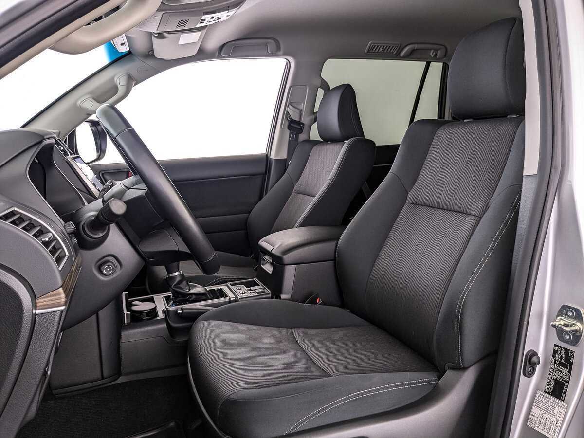 Купить Toyota Land Cruiser Prado, 2021, 17 971 км, фото №16