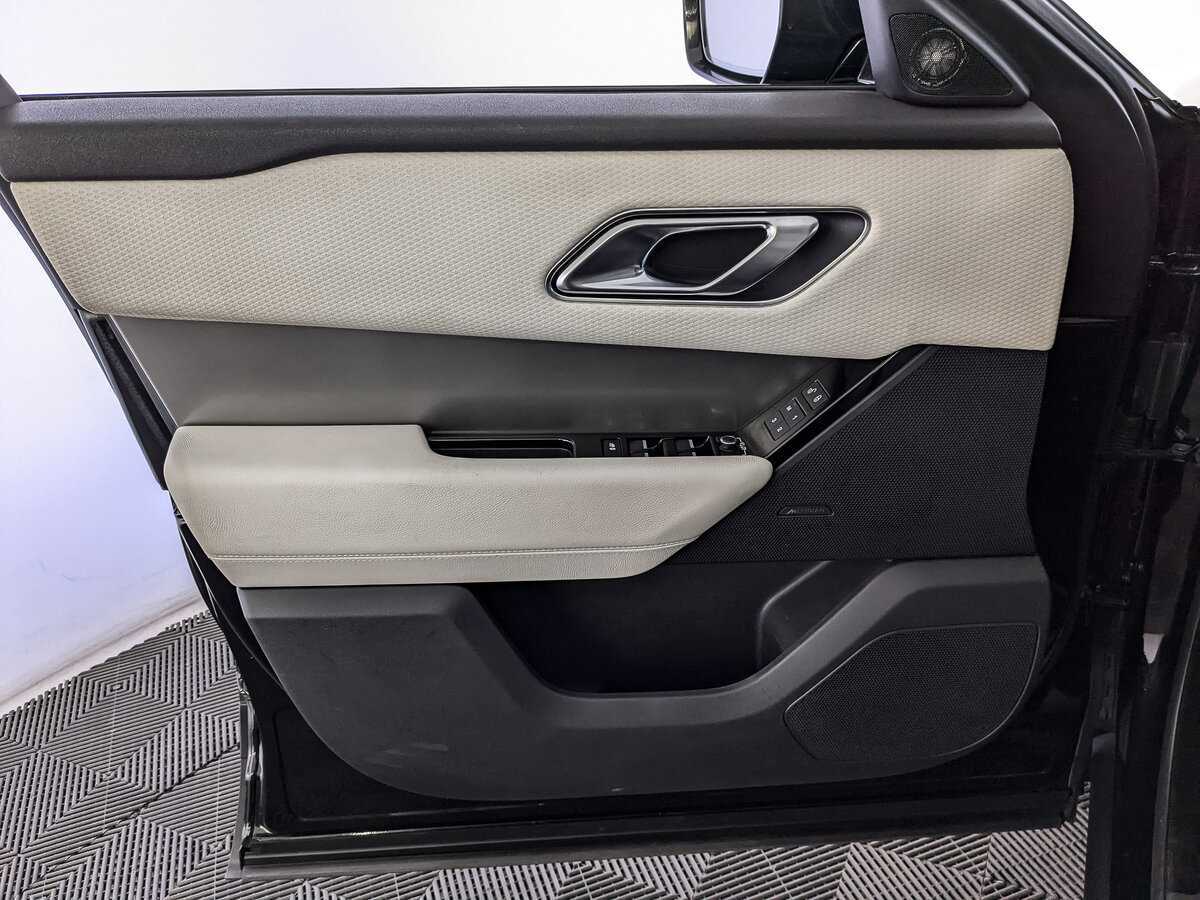 Купить Land Rover Range Rover Velar, 2018, 90 337 км, фото №14
