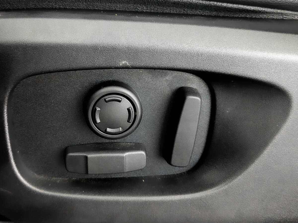 Купить Land Rover Discovery Sport, 2017, 72 088 км, фото №17