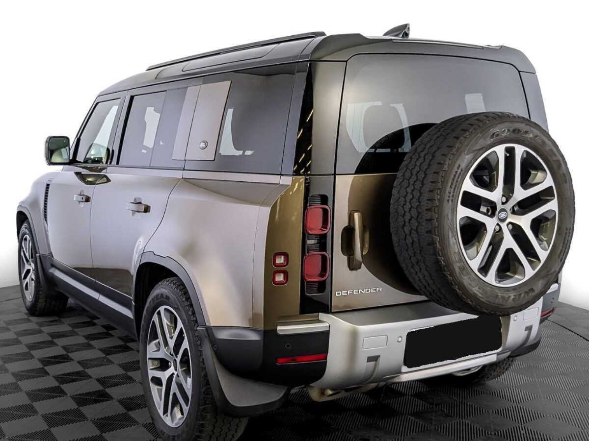 Купить Land Rover Defender 110, 2021, 68 830 км, фото №7