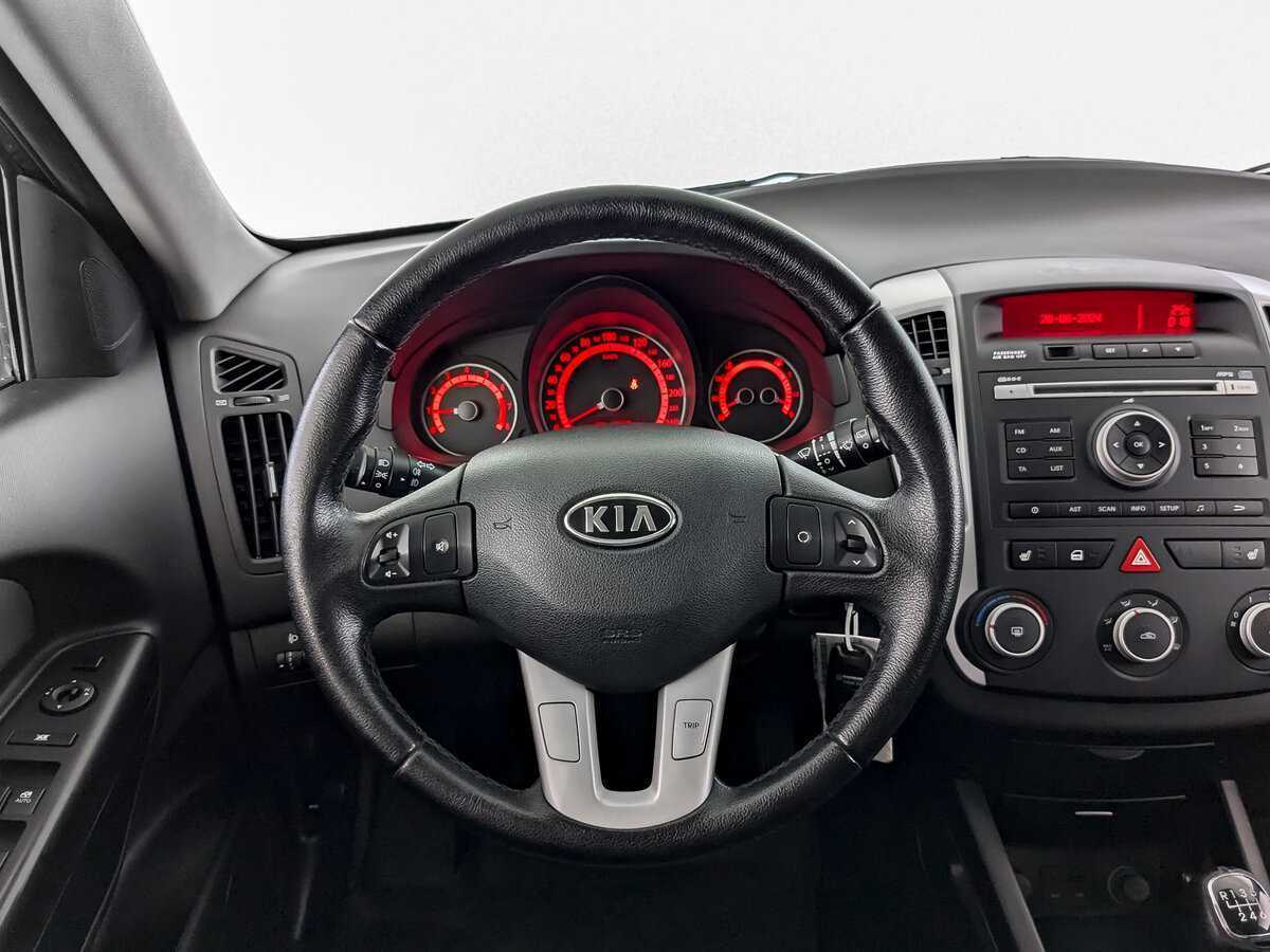 Купить Kia Ceed, 2010, 83 431 км, фото №17