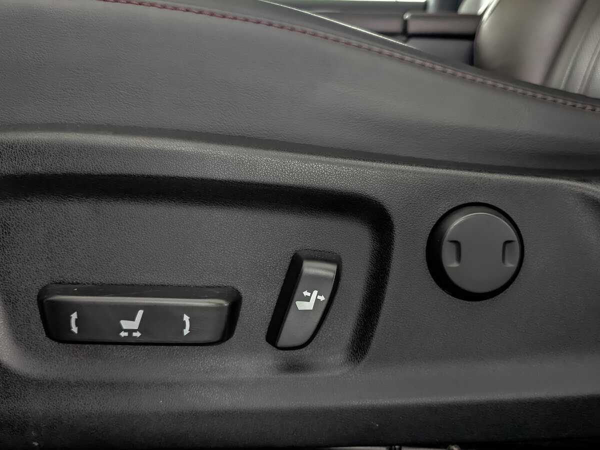 Купить Lexus RX 300, 2019, 74 100 км, фото №17