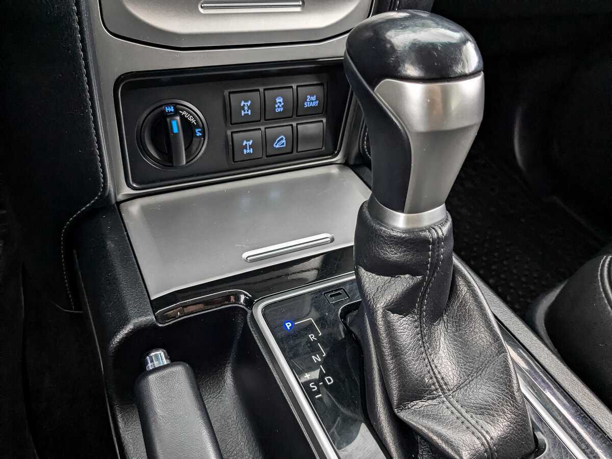 Купить Toyota Land Cruiser Prado, 2018, 108 871 км, фото №21