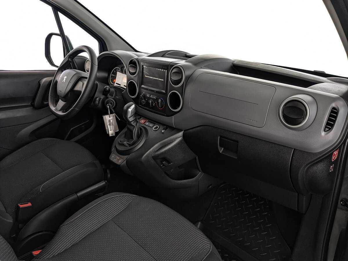 Купить Peugeot Partner Crossway, 2022, 95 477 км, фото №9