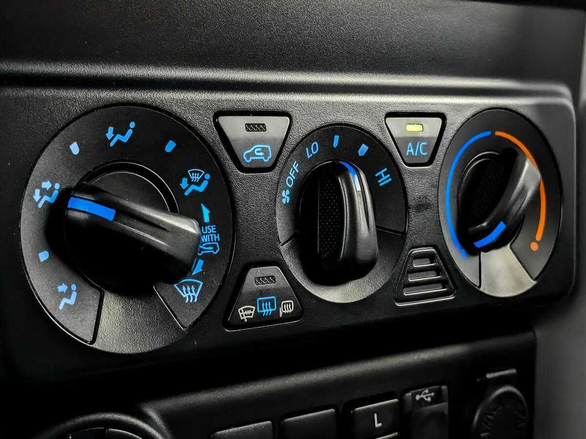 Купить Toyota Fortuner, 2018, 109 199 км, фото №21