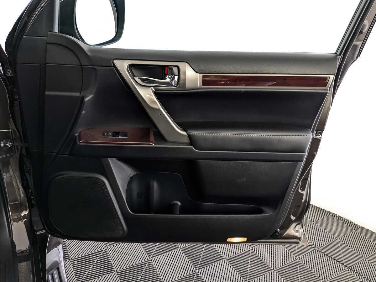 Купить Lexus GX 460, 2016, 66 943 км, фото №21