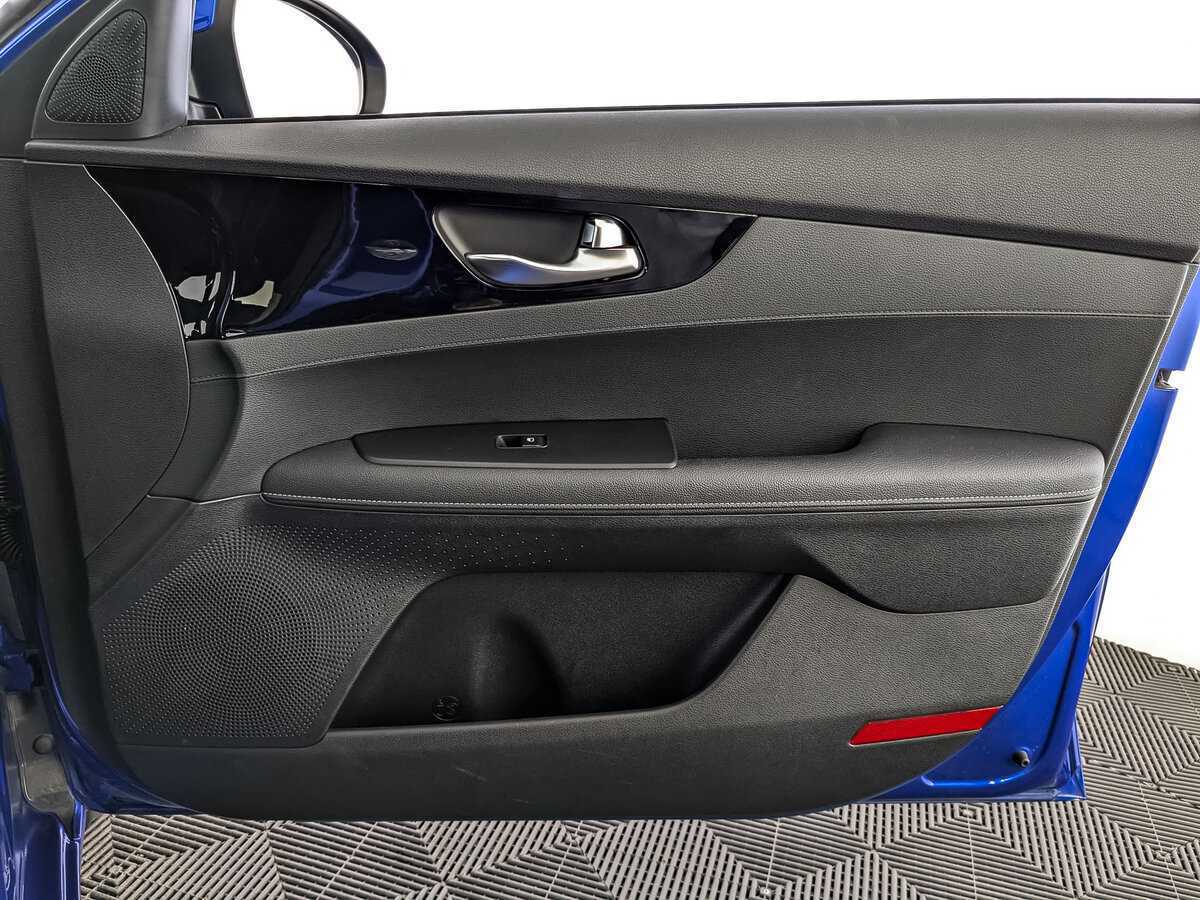 Купить Kia Cerato, 2021, 36 795 км, фото №20