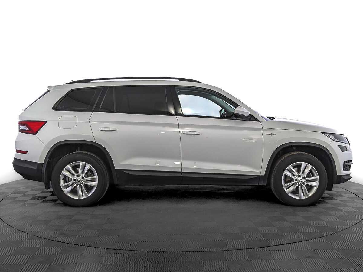 Купить Skoda Kodiaq, 2021, 69 535 км, фото №4
