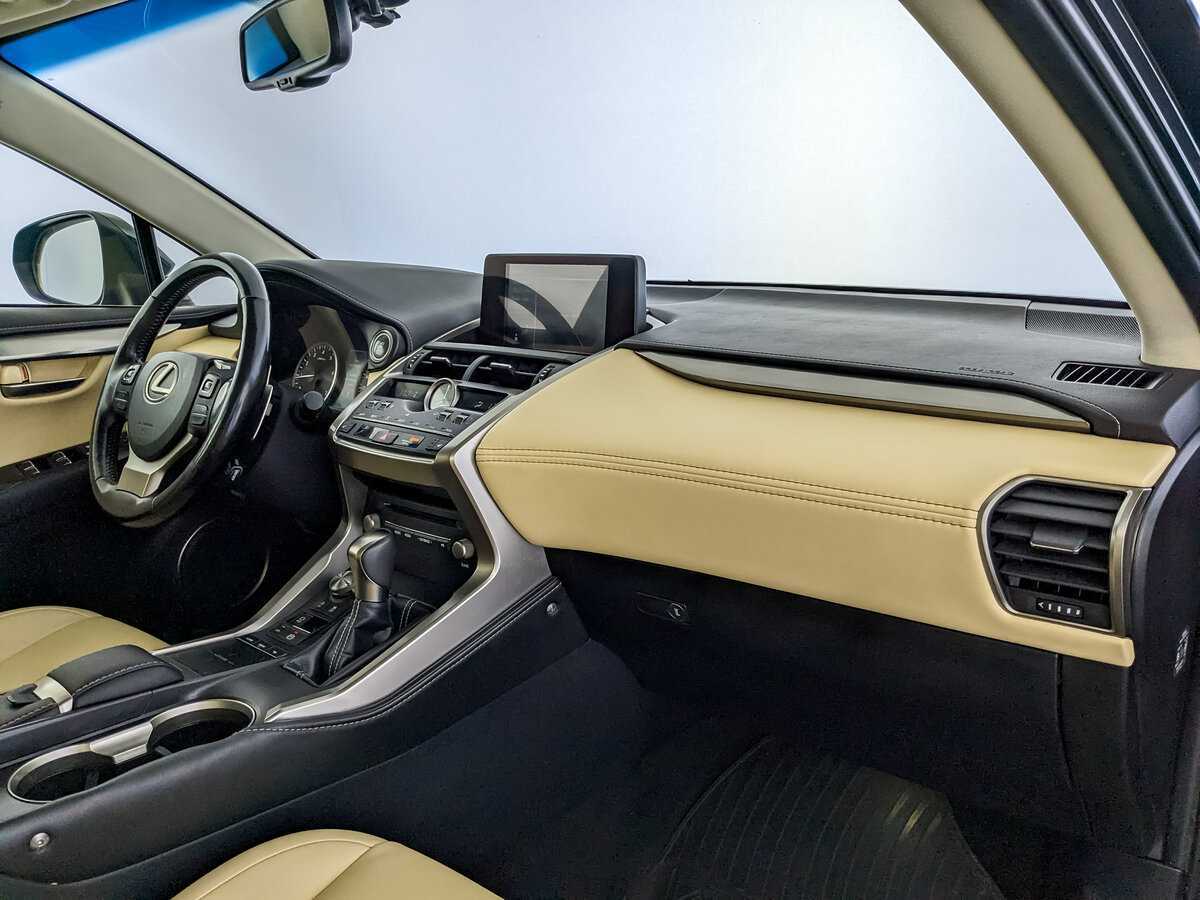 Купить Lexus NX 200, 2018, 100 506 км, фото №9