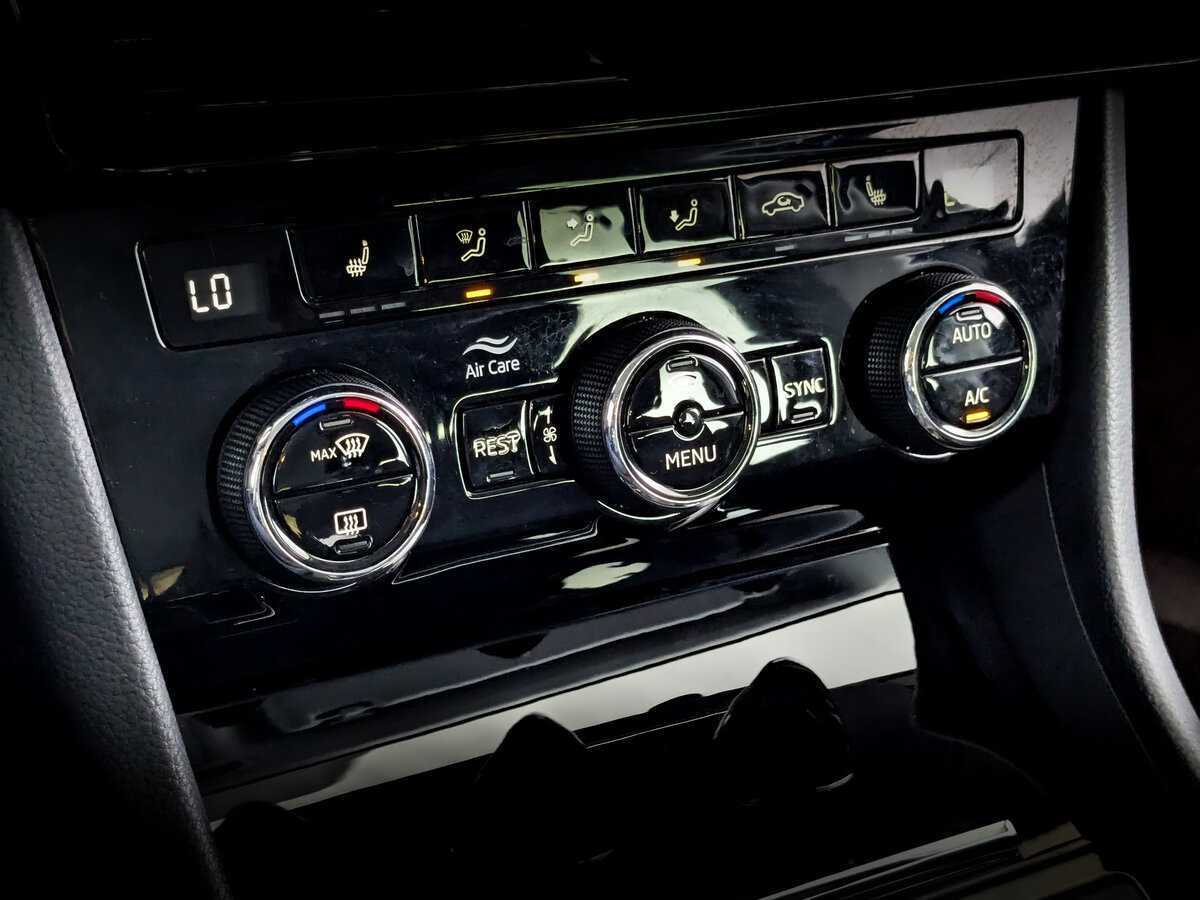 Купить Skoda Superb, 2019, 44 827 км, фото №21