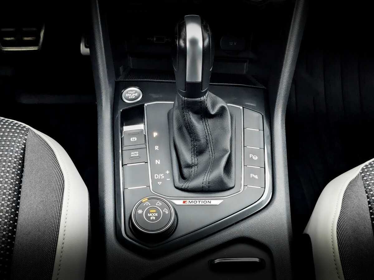 Купить Volkswagen Tiguan, 2020, 90 833 км, фото №24