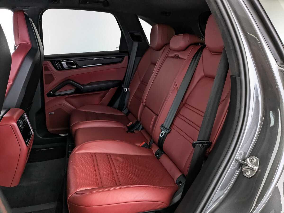 Купить Porsche Cayenne E-Hybrid, 2019, 120 751 км, фото №14