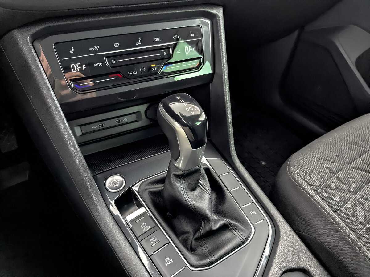 Купить Volkswagen Tiguan, 2021, 48 833 км, фото №23