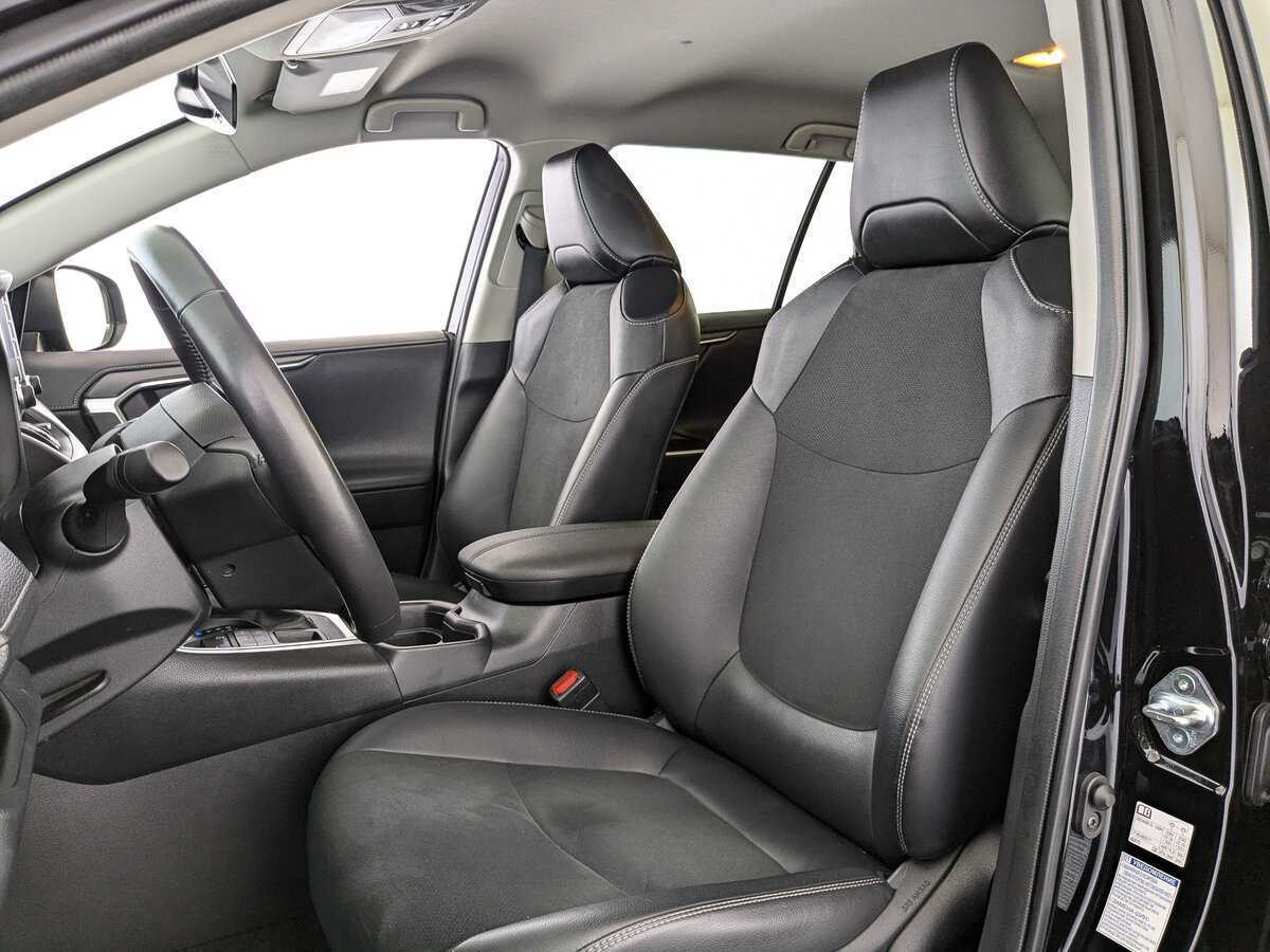 Купить Toyota RAV4, 2021, 48 202 км, фото №16