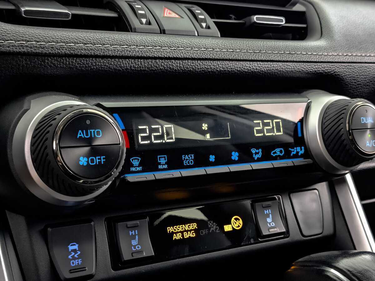 Купить Toyota RAV4, 2021, 48 202 км, фото №22