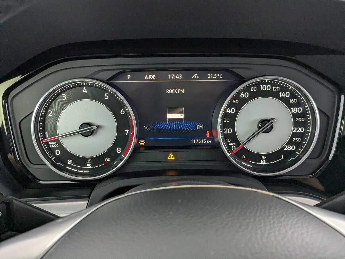 Купить Volkswagen Touareg, 2020, 117 000 км, фото №11