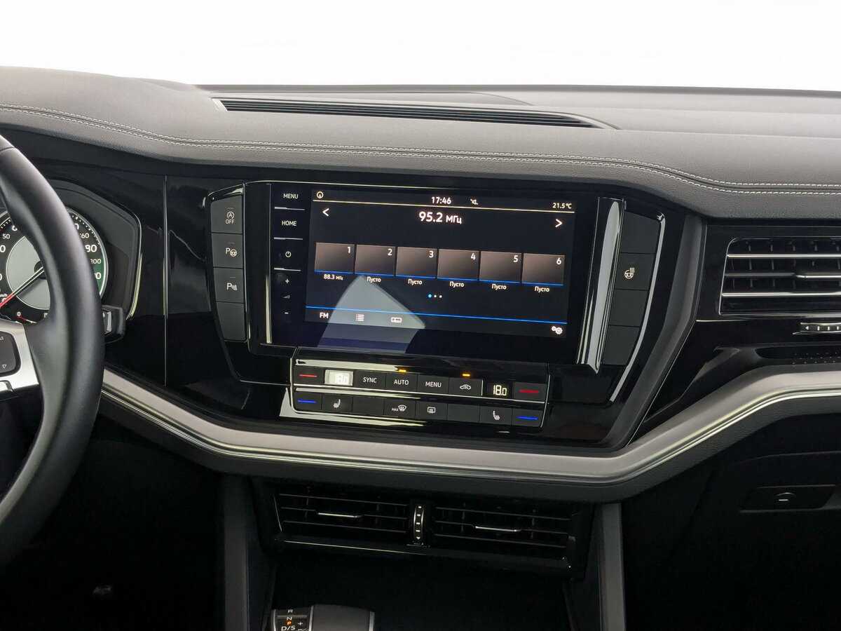 Купить Volkswagen Touareg, 2020, 117 000 км, фото №13