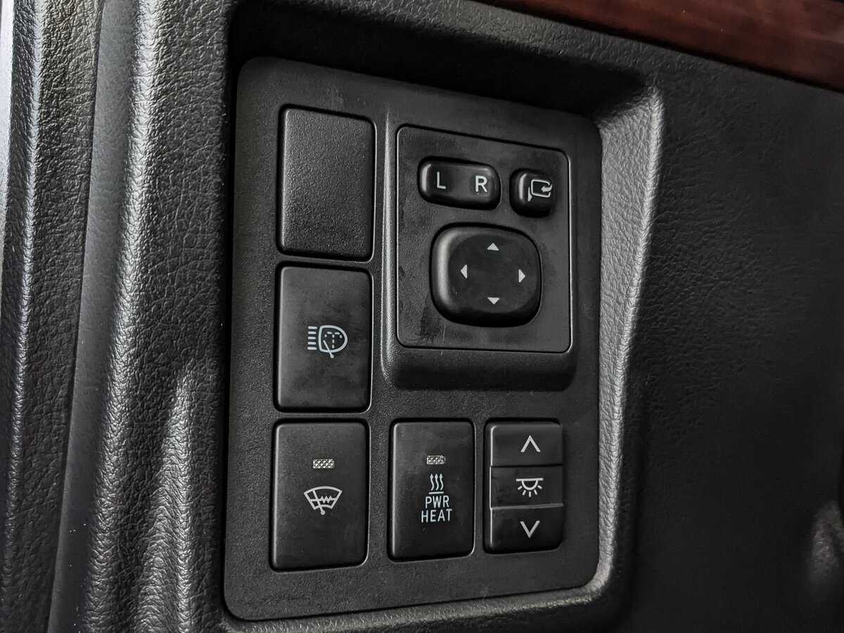 Купить Toyota Land Cruiser Prado, 2015, 123 836 км, фото №24