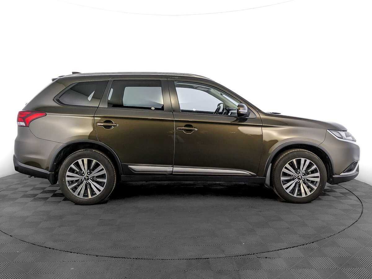 Купить Mitsubishi Outlander, 2021, 70 825 км, фото №4