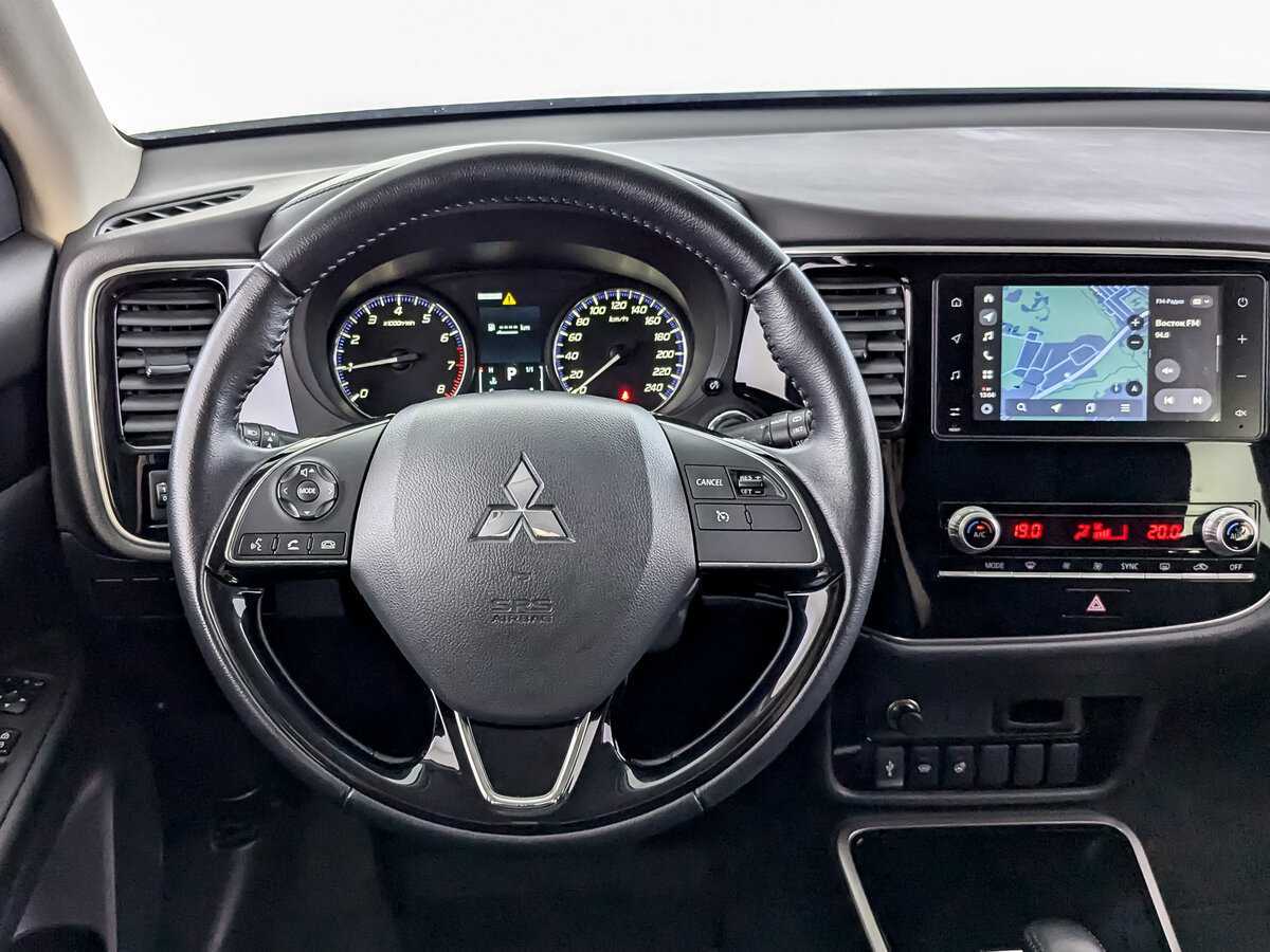 Купить Mitsubishi Outlander, 2021, 70 825 км, фото №16