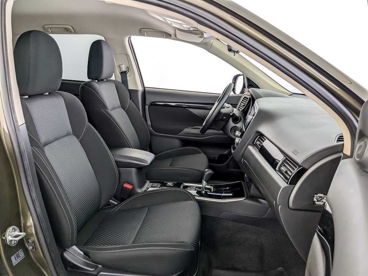 Купить Mitsubishi Outlander, 2021, 70 825 км, фото №18