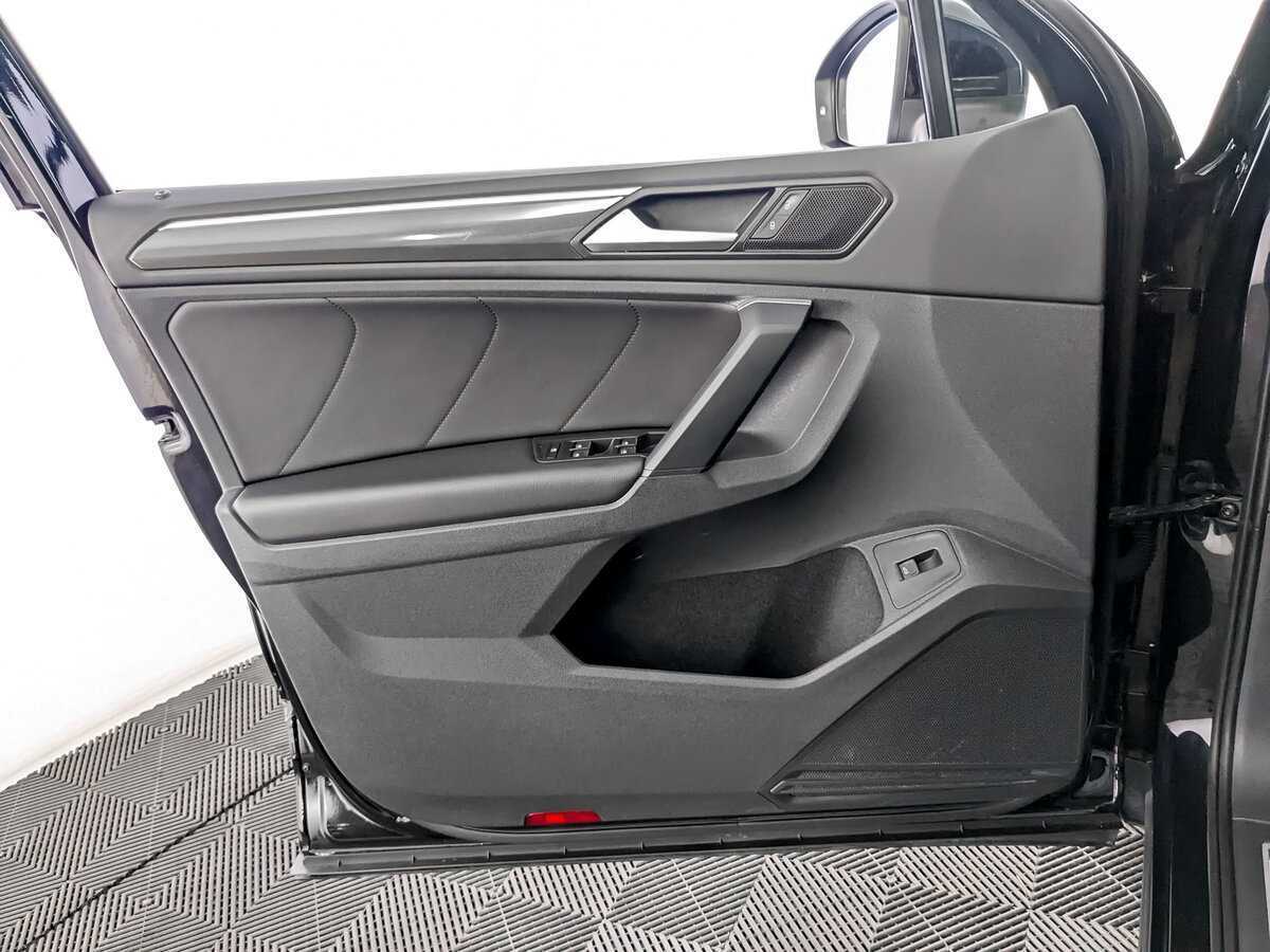 Купить Volkswagen Tiguan, 2020, 36 930 км, фото №15