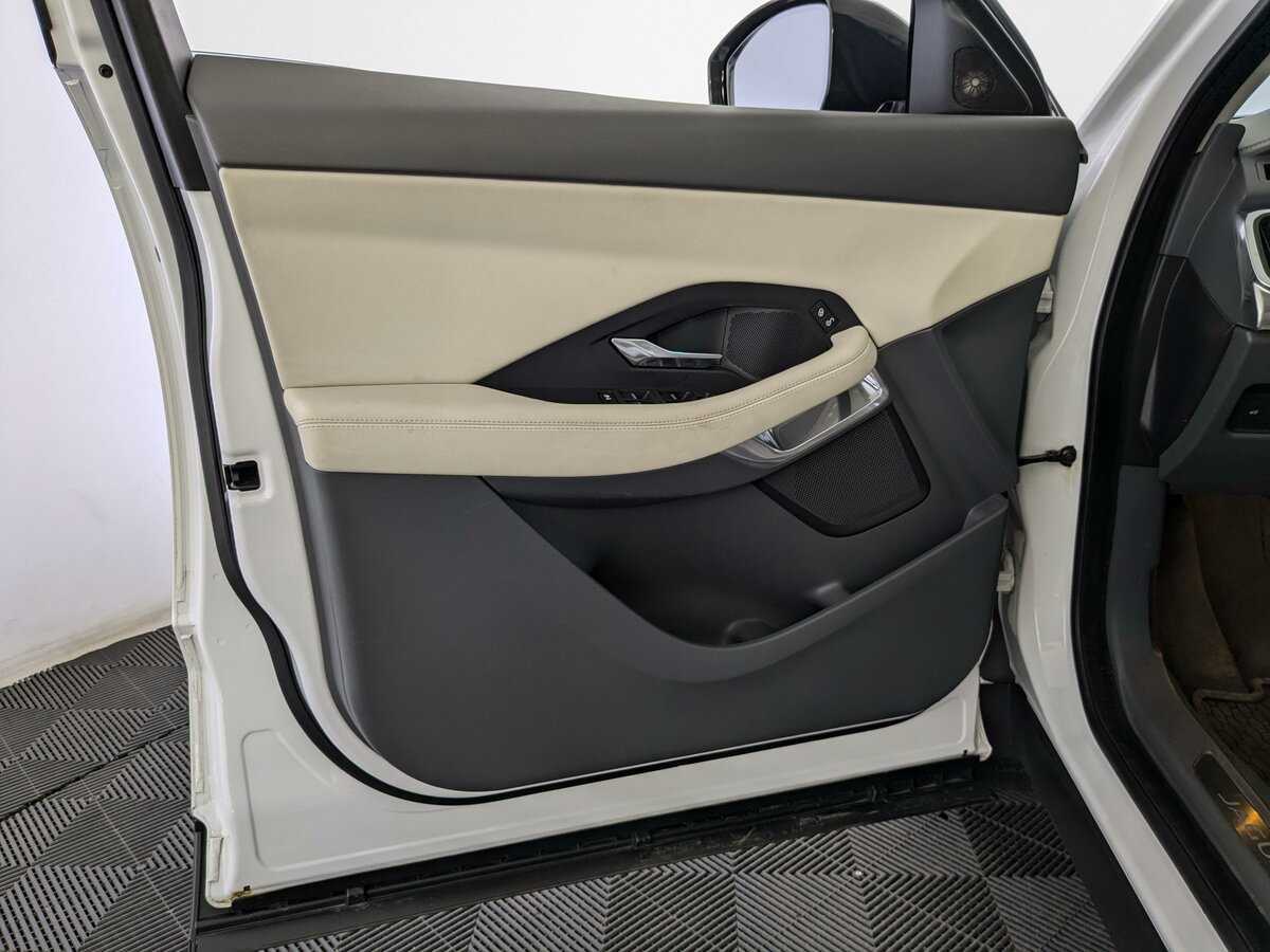 Купить Jaguar E-Pace, 2019, 145 000 км, фото №15