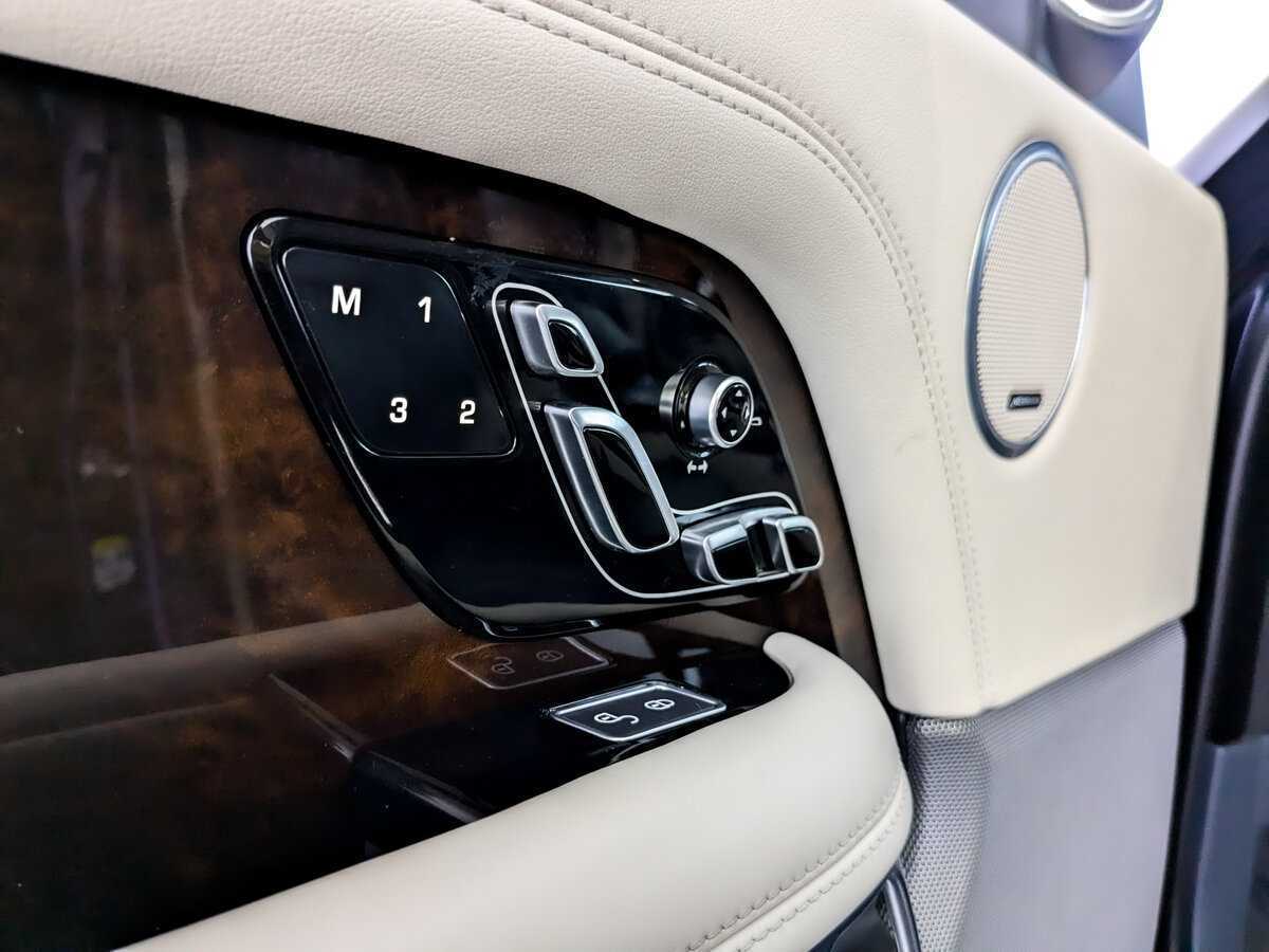 Купить Land Rover Range Rover, 2018, 138 387 км, фото №18