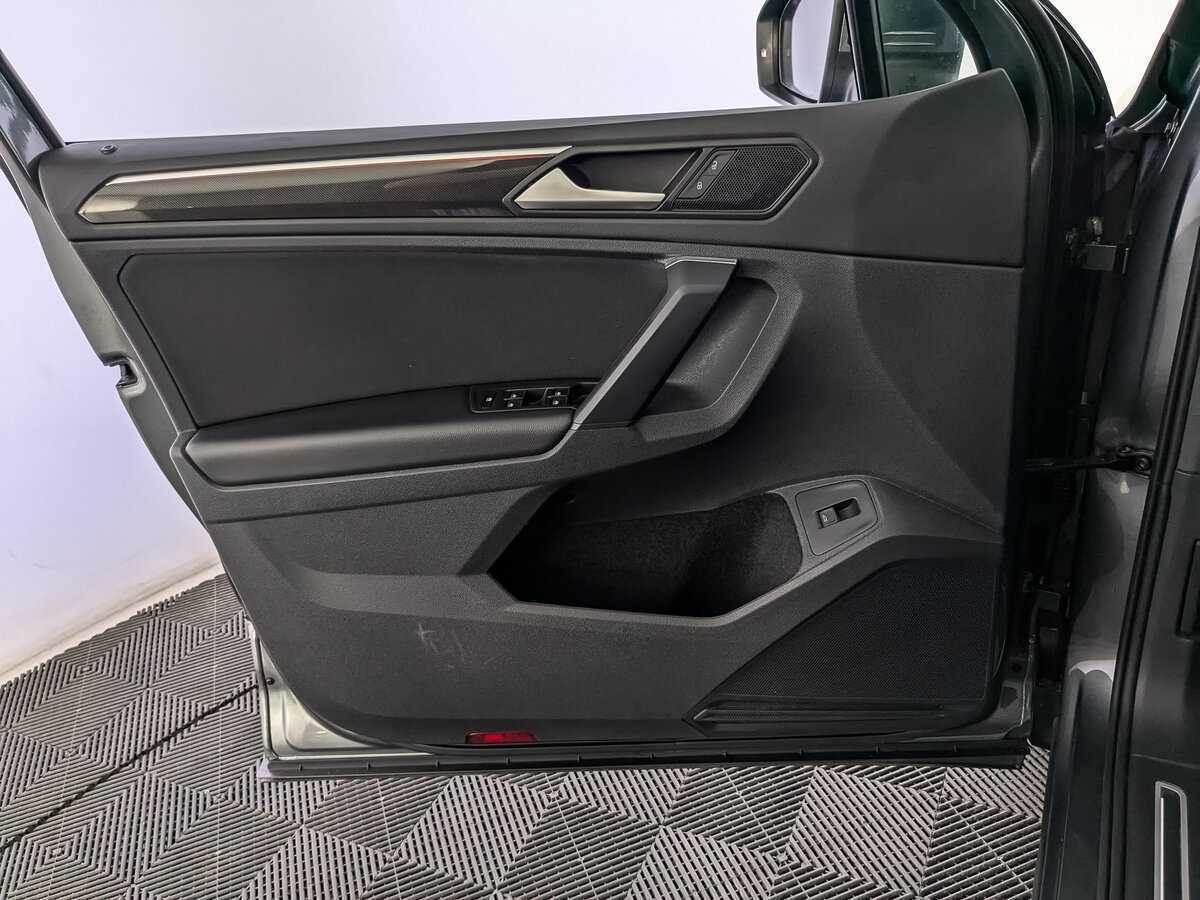 Купить Volkswagen Tiguan, 2021, 57 609 км, фото №15