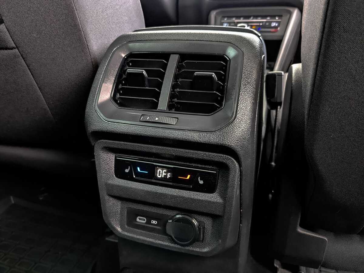 Купить Volkswagen Tiguan, 2021, 57 609 км, фото №25