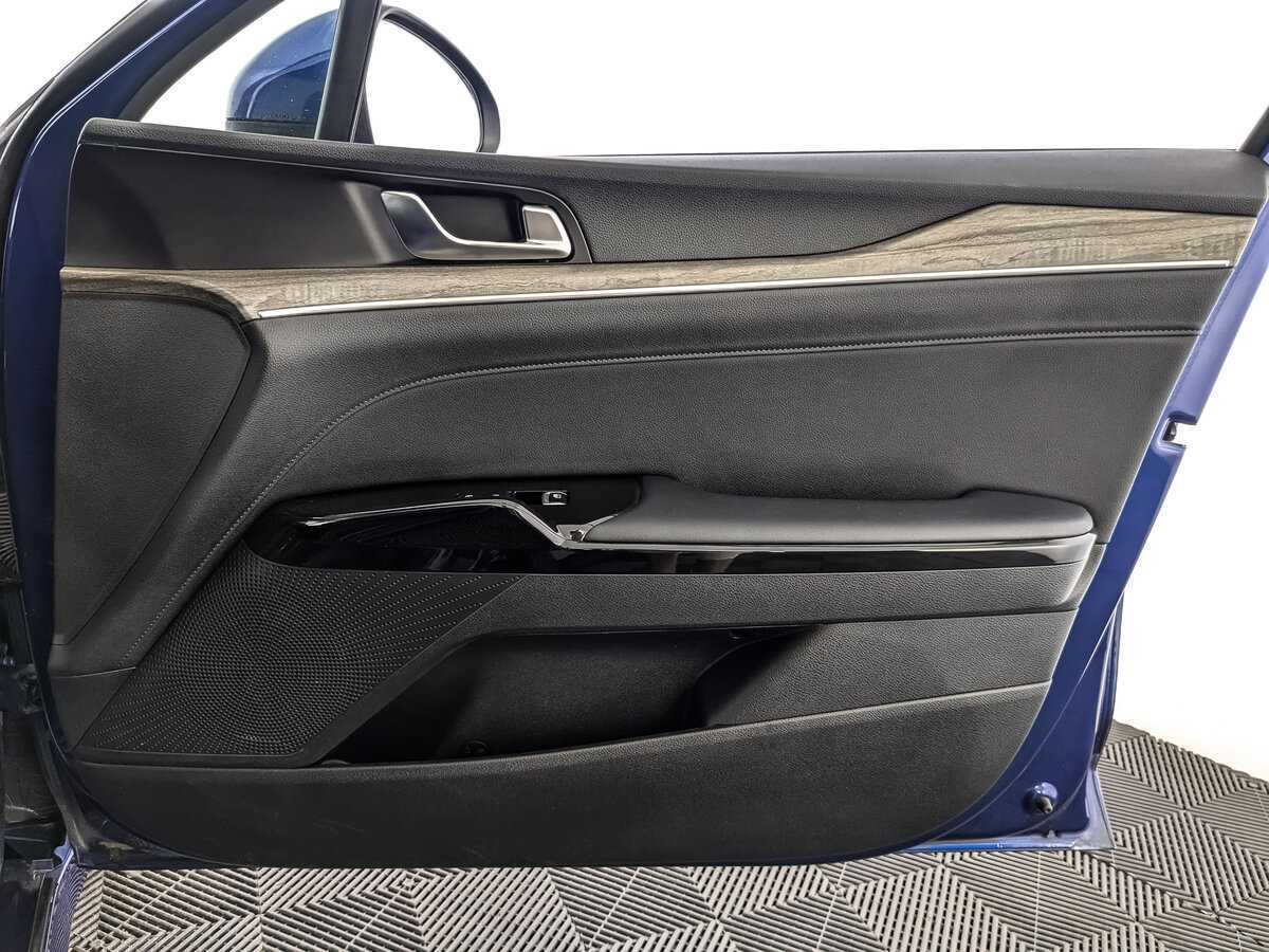 Купить Kia K5, 2021, 73 331 км, фото №21