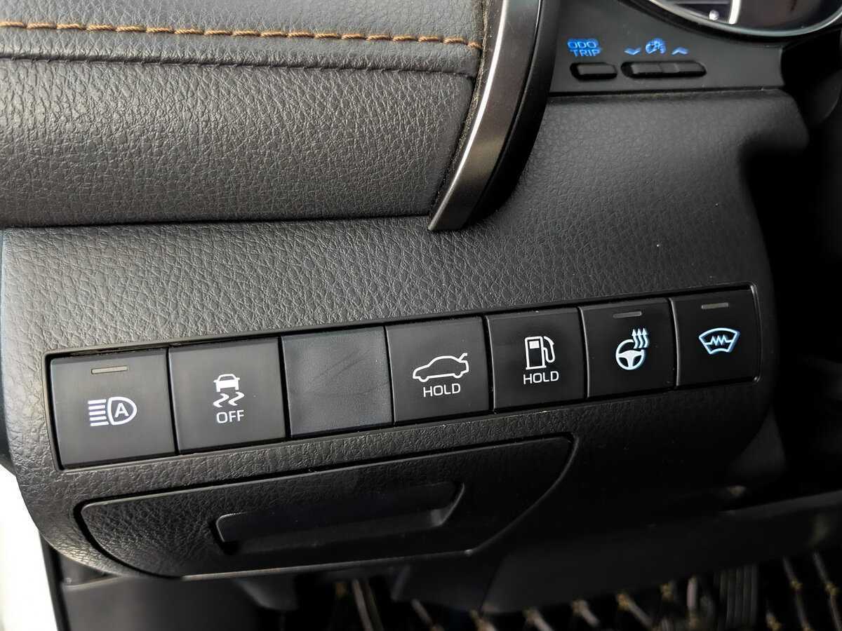 Купить Toyota Camry, 2021, 68 105 км, фото №25