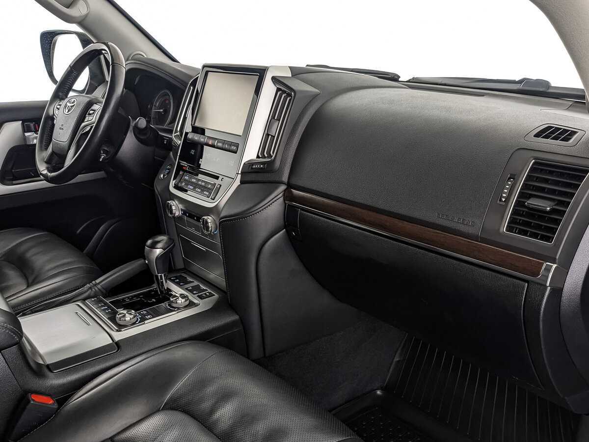 Купить Toyota Land Cruiser, 2017, 168 500 км, фото №9