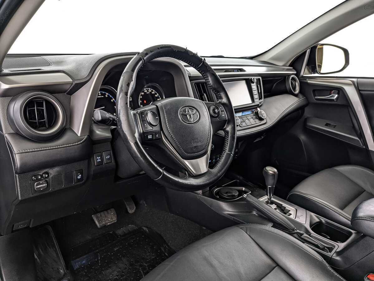 Купить Toyota RAV4, 2017, 135 238 км, фото №11