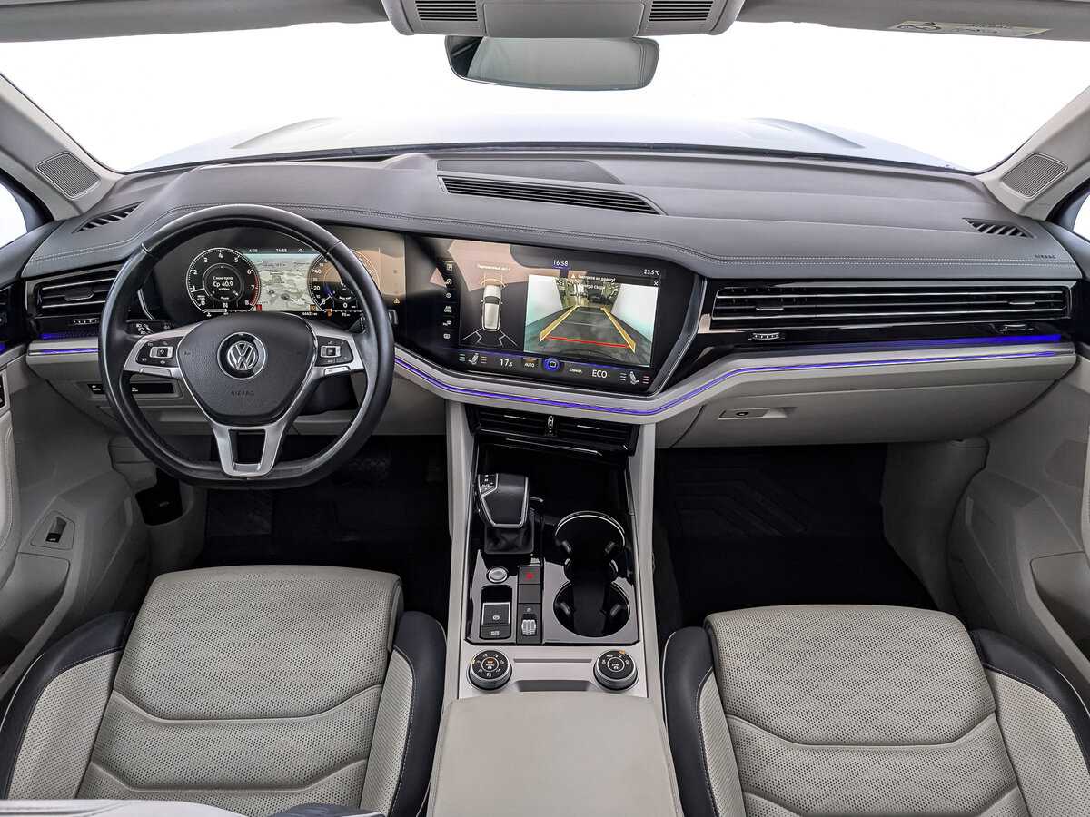 Купить Volkswagen Touareg, 2020, 66 623 км, фото №10