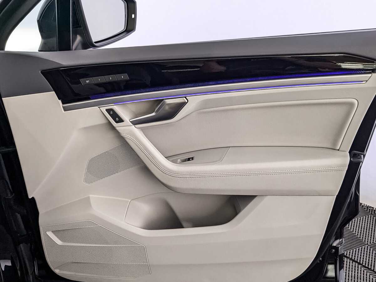 Купить Volkswagen Touareg, 2020, 66 623 км, фото №18