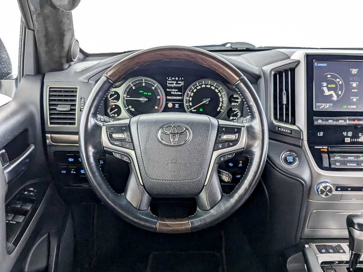 Купить Toyota Land Cruiser, 2016, 132 544 км, фото №17