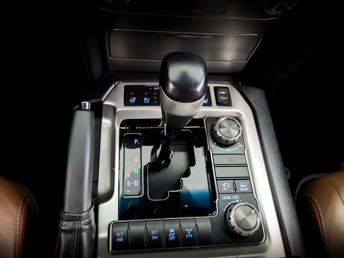 Купить Toyota Land Cruiser, 2016, 132 544 км, фото №23