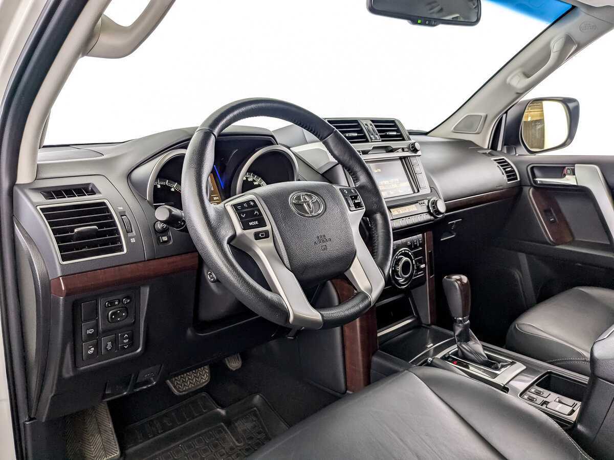 Купить Toyota Land Cruiser Prado, 2017, 55 019 км, фото №14