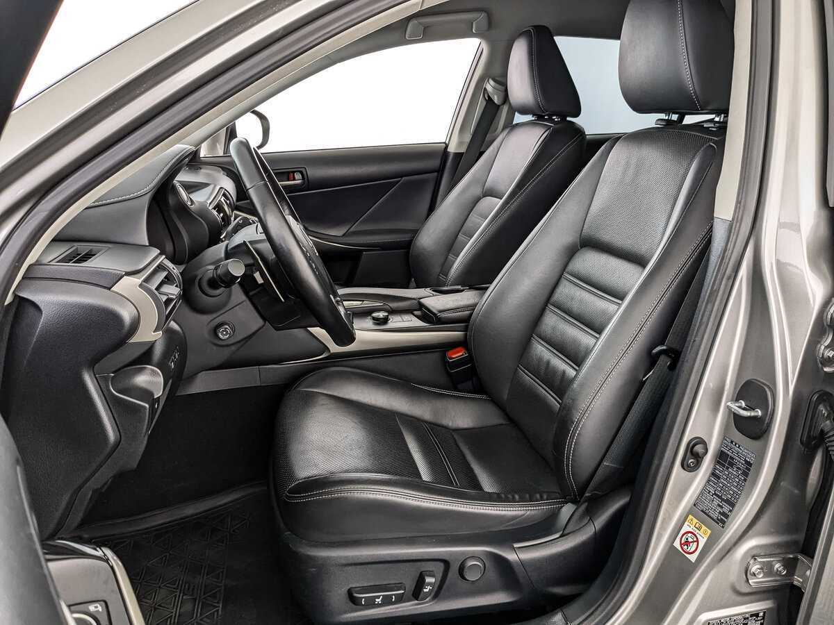 Купить Lexus IS 300, 2018, 84 321 км, фото №16