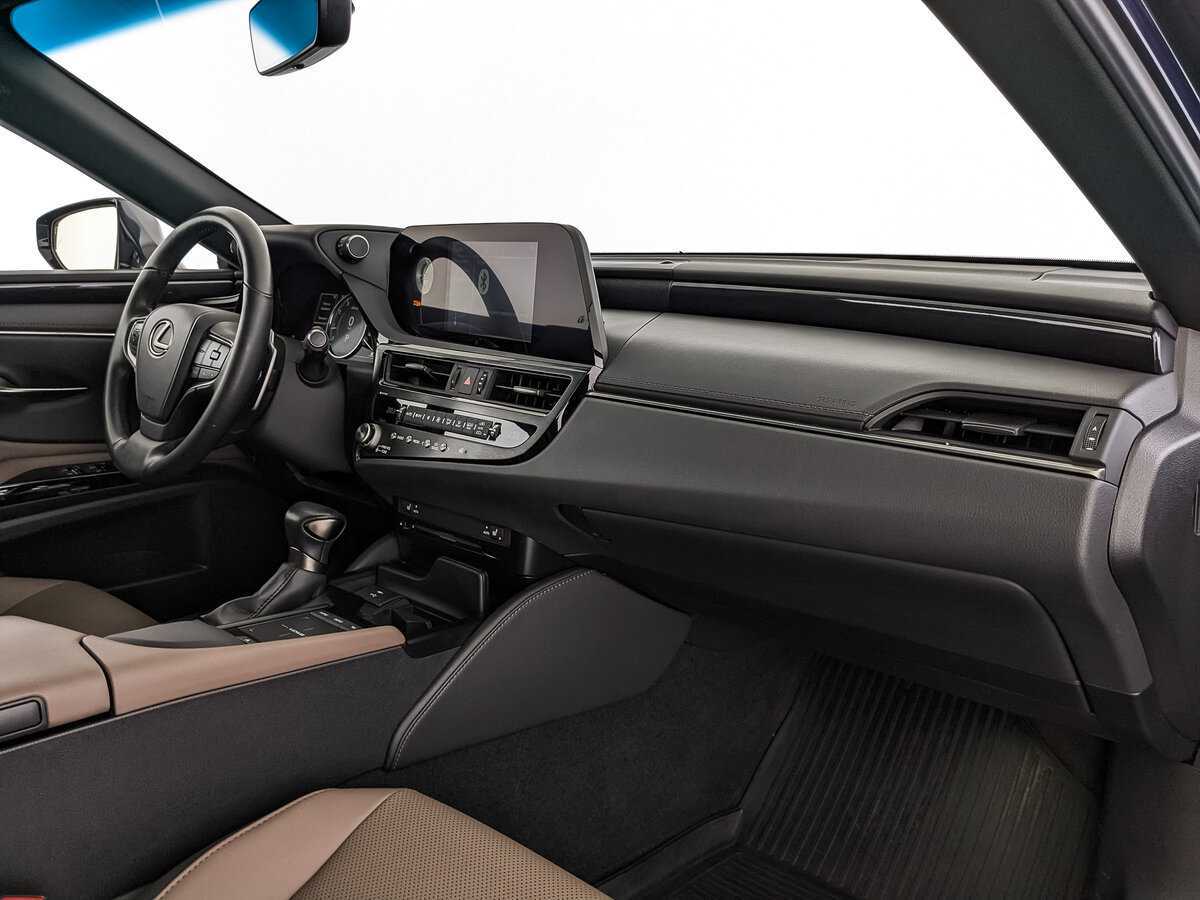 Купить Lexus ES 200, 2021, 38 610 км, фото №9
