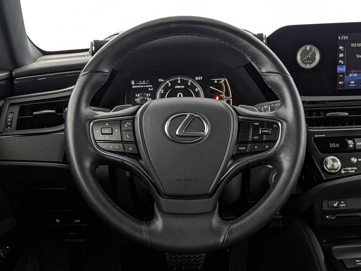 Купить Lexus ES 200, 2021, 38 610 км, фото №16