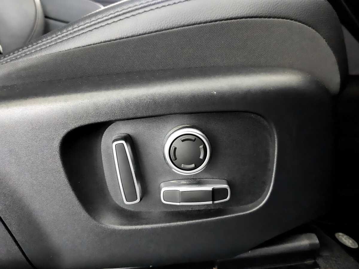 Купить Land Rover Discovery Sport, 2022, 30 259 км, фото №20