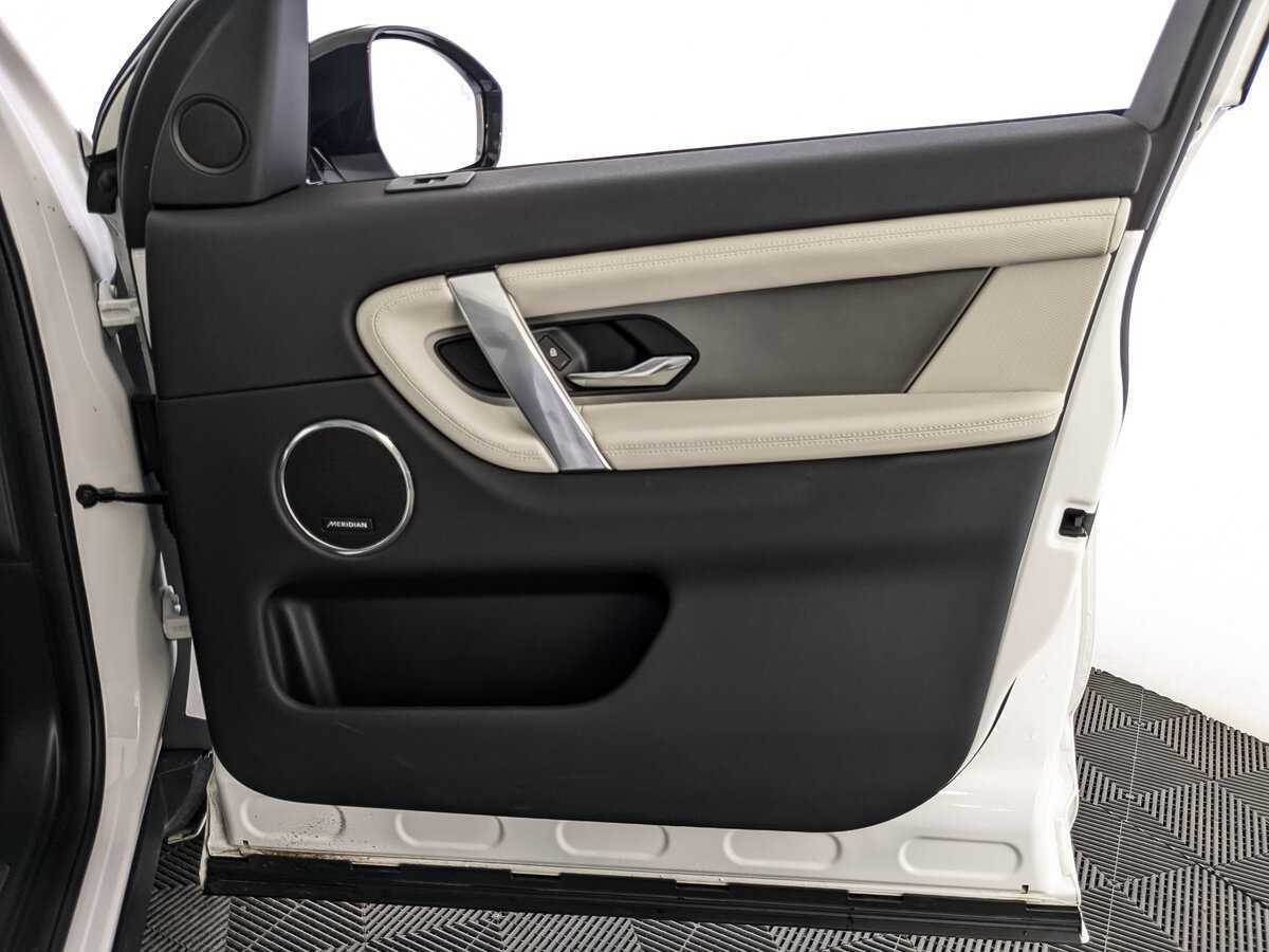 Купить Land Rover Discovery Sport, 2022, 13 460 км, фото №21