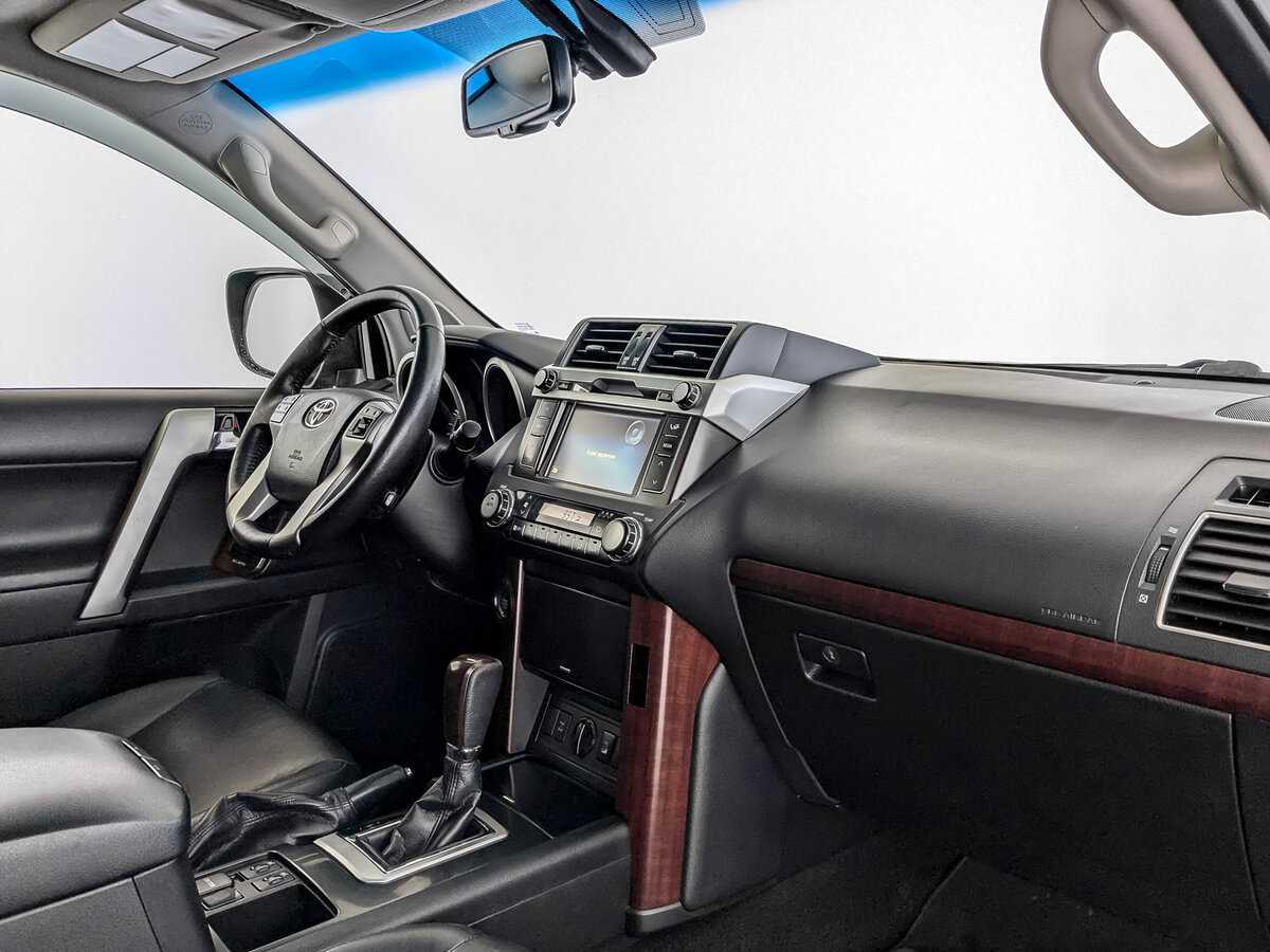 Купить Toyota Land Cruiser Prado, 2017, 119 721 км, фото №9